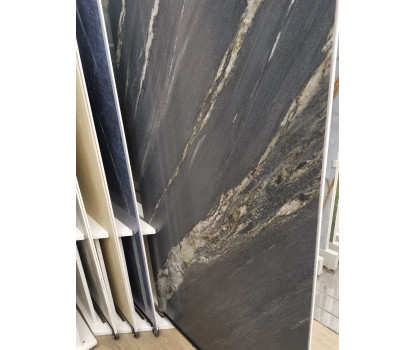 ULTRA MARMI TROPICAL BLACK LEVIGATO SILK 300x150